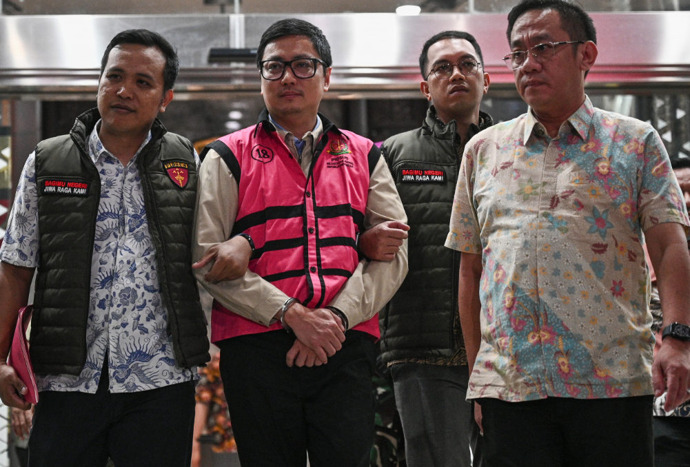 Indonesia expands free meals graft probe with fresh arrests as scandal deepens