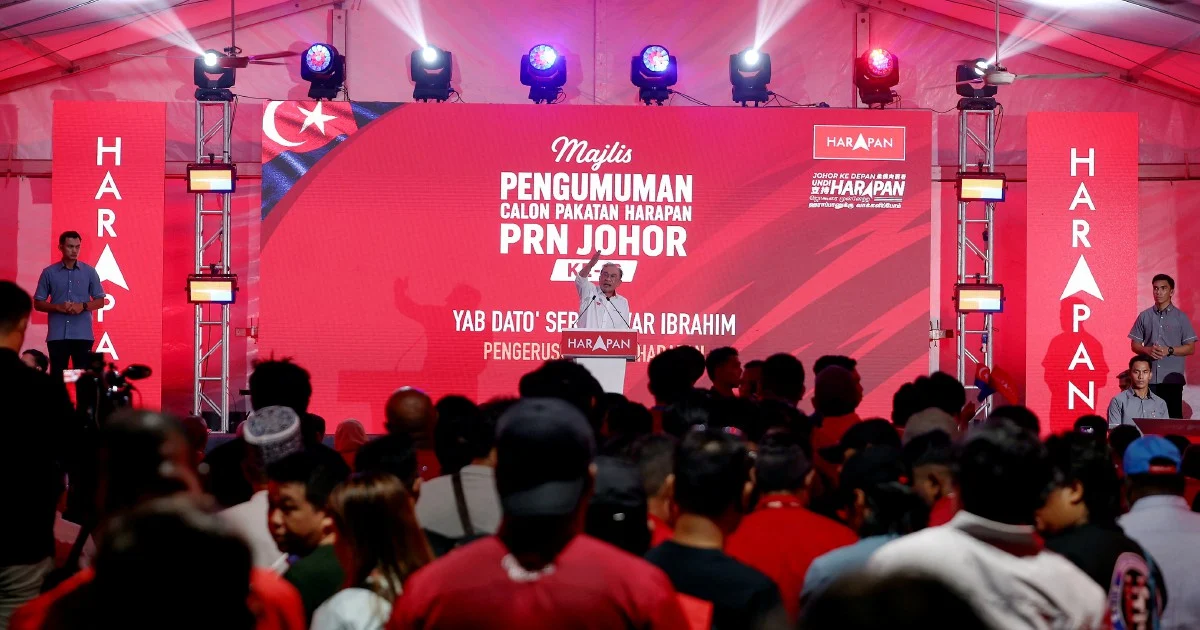 Anwar Urges Clear Boundary Between Johor Election Contest and Royal Institutions