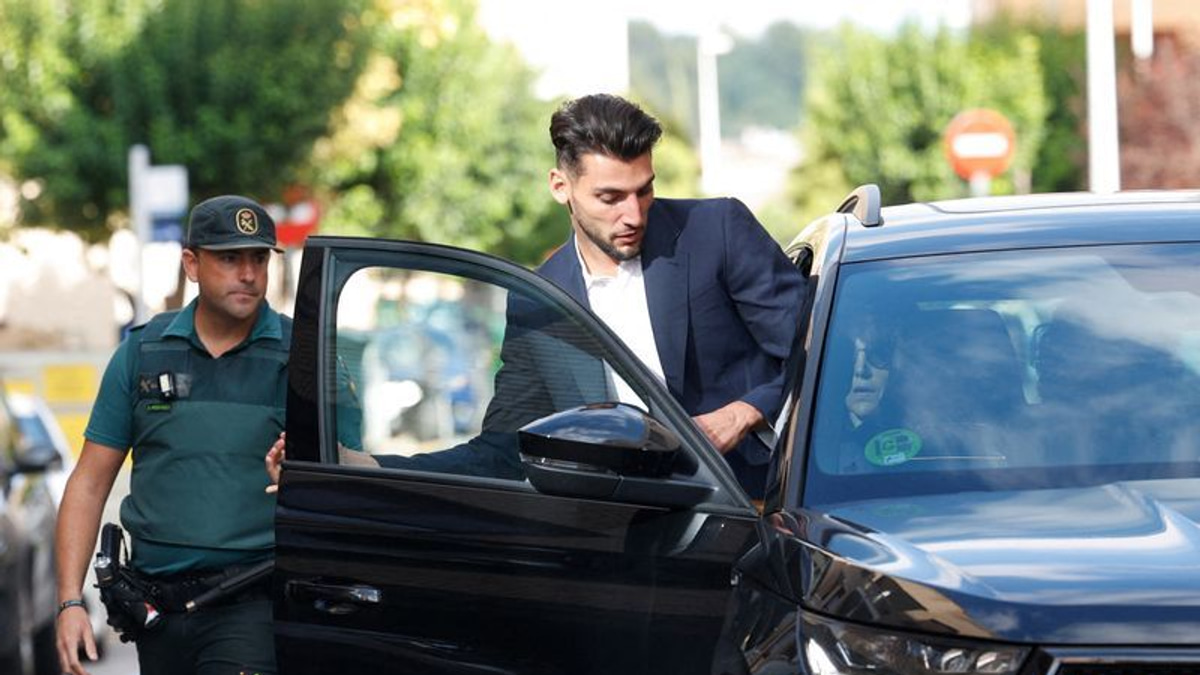 Spanish Striker Rafa Mir Handed 8½-Year Jail Sentence Over Sexual Assault Conviction