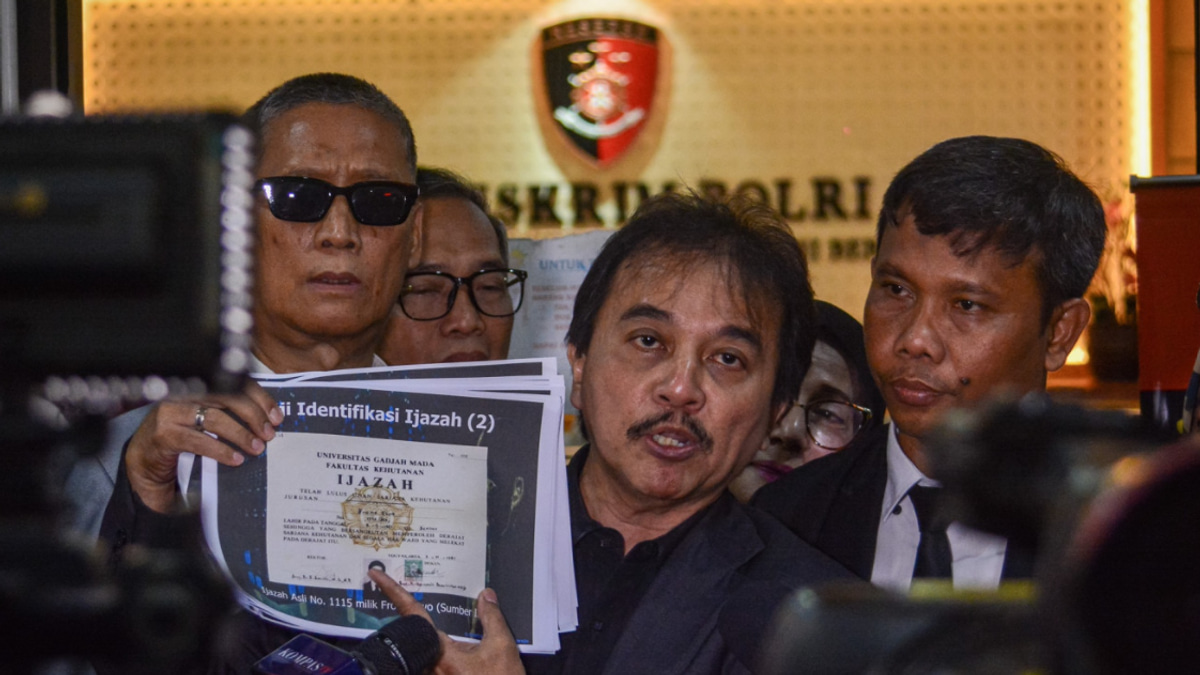 Former Indonesian Minister Detained Over Jokowi Diploma Defamation Claims