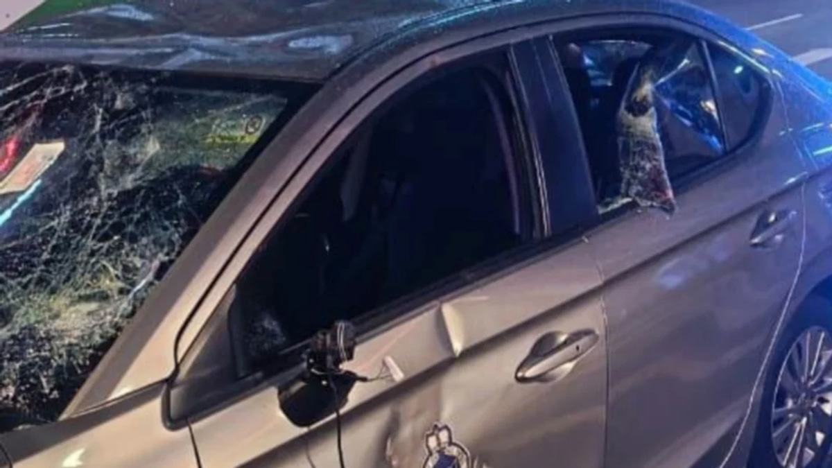 Foreign Homeless Man Held After Smashing Police Car in KL Incident