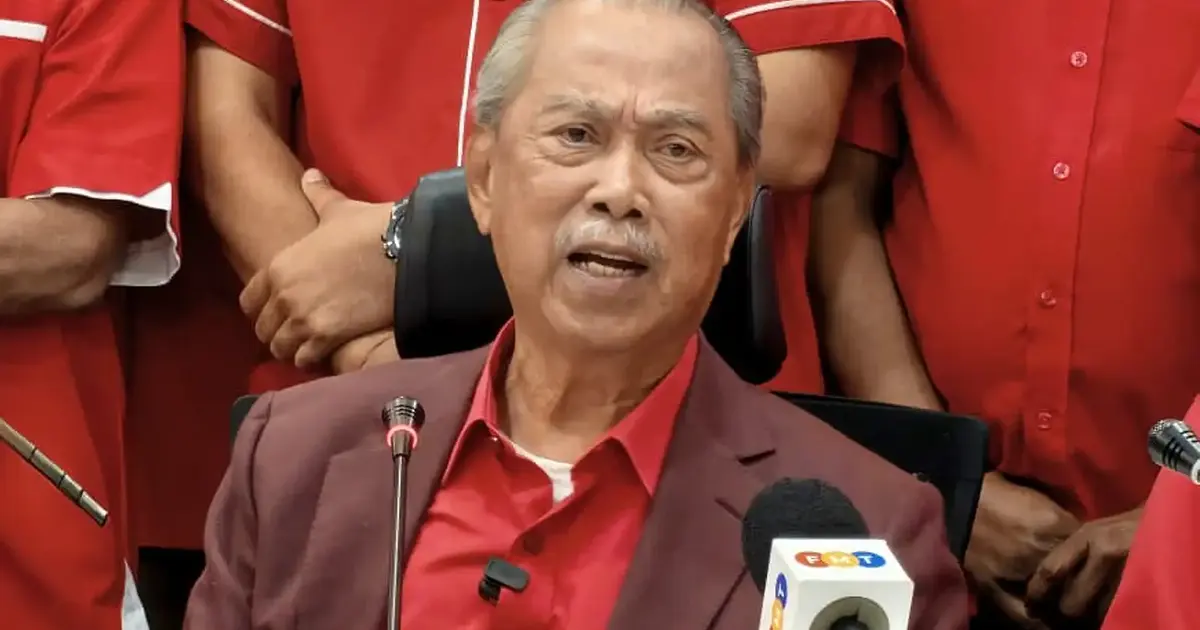 Muhyiddin signals escalating Bersatu–PAS rivalry, vows to contest Johor and Negeri Sembilan under PN