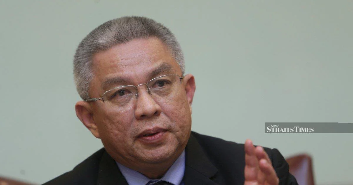 Barisan Fields Dr Adham Baba and Ex-Endau Rep Alwiyah Talib in Johor State Election
