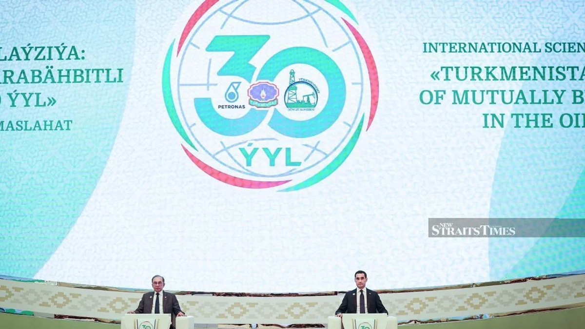 Anwar's diplomatic push yields oil and gas prospects in Russia and Turkmenistan