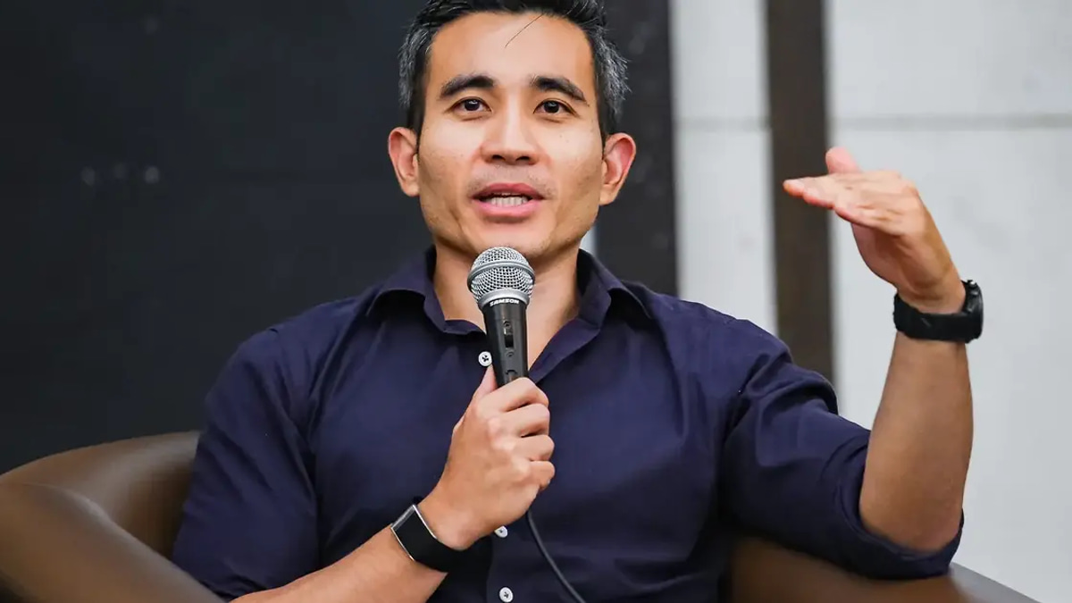 Malaysia's Next Election Will Offer Voters 'Uninspiring but Functional' Choices, Says Former Umno Communications Official