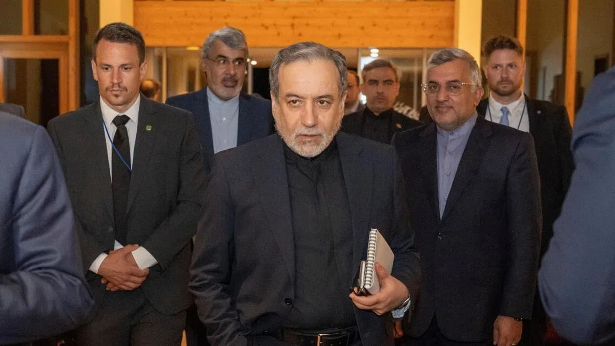 US and Iran Begin High-Stakes Peace Talks in Switzerland as Hormuz Strait Tensions Simmer