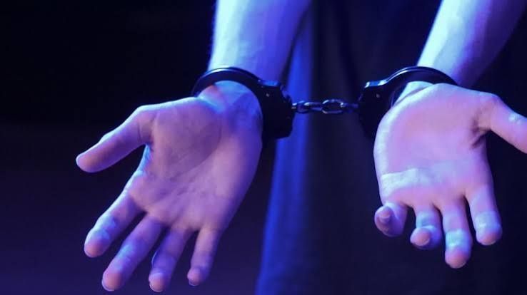 Singapore man jailed 12 weeks for molesting shopper, then exposing himself to police officer