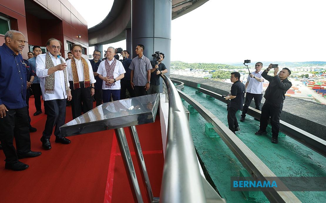 Federal Government Backs Sarawak's Management of Bintulu Port Following Status Transfer