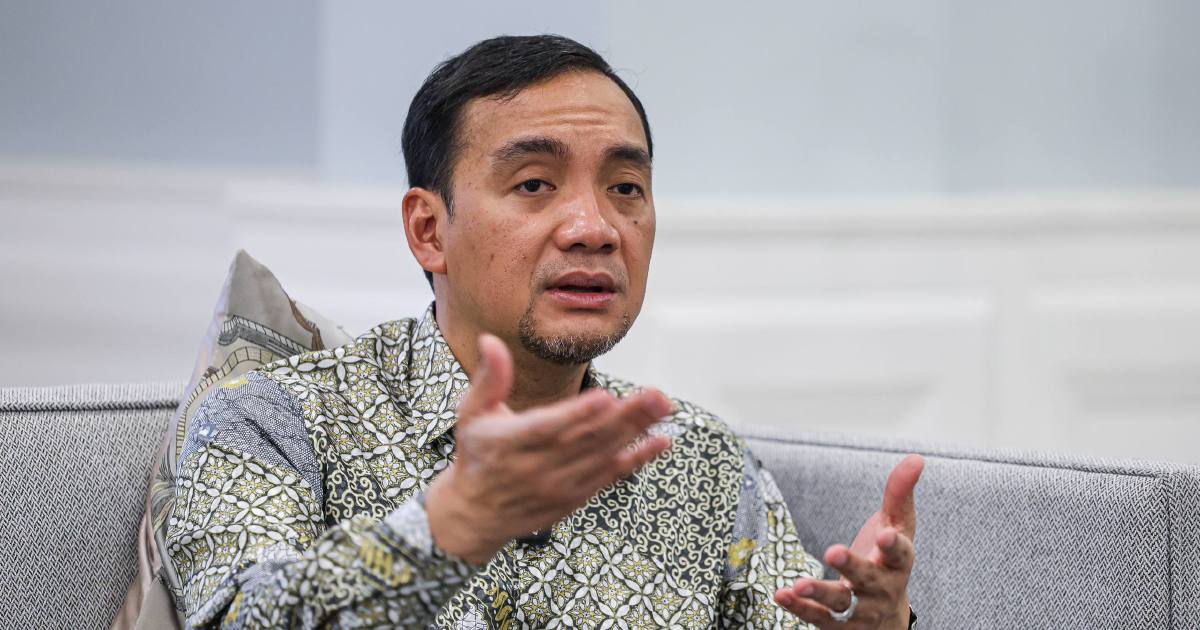 Johor Palace Calls for Respectful Campaign as State Election Looms