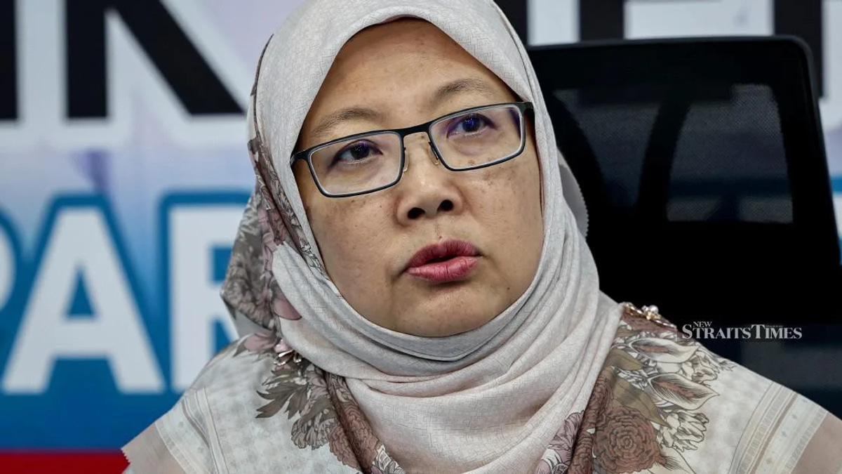 Zaliha Challenges Onn Hafiz Over Johor MB Candidate Timing Contradiction