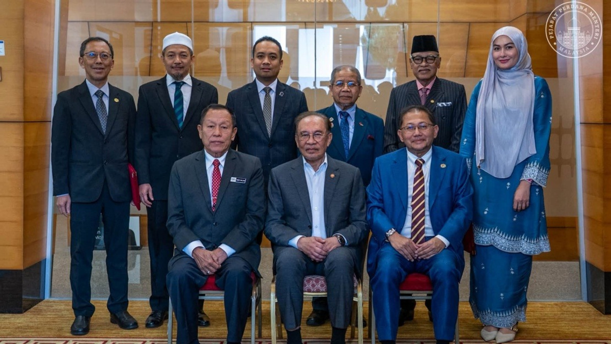 Tackling Corruption Demands Unified National Response, Anwar Tells New Committee Members