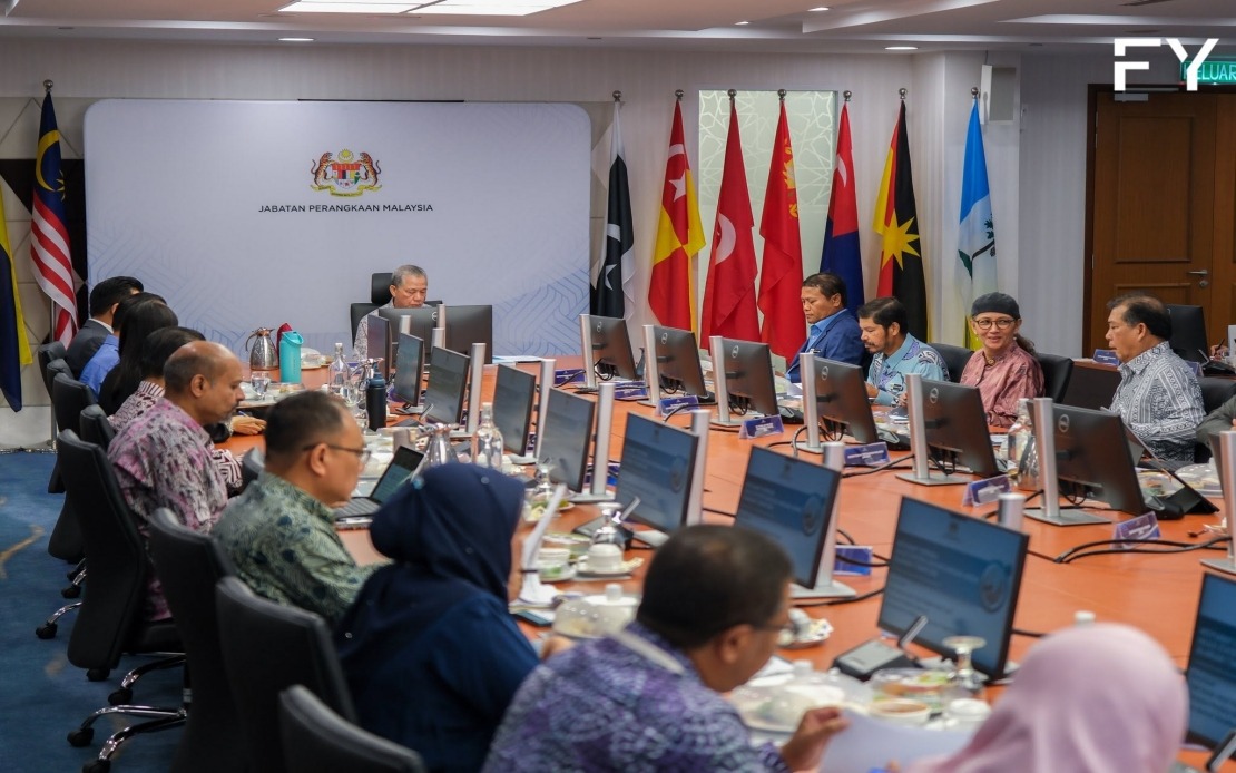 Data and AI Central to Malaysia's 13th Plan Success, Says Fadillah