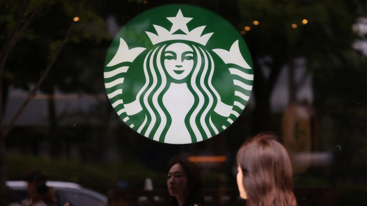 Starbucks South Korea Shuts 2,000+ Outlets for Staff History Training After Tank Day Ad Fiasco