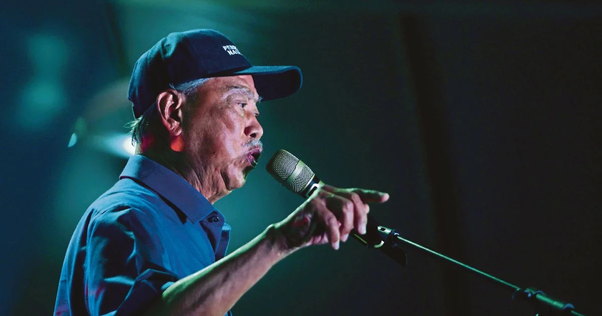 Muhyiddin Brushes Off PAS Machinery Withdrawal in Johor State Election