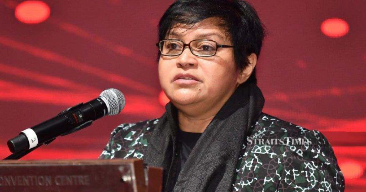 Post-Election Coalition Talks on Johor are Premature, Says Azalina