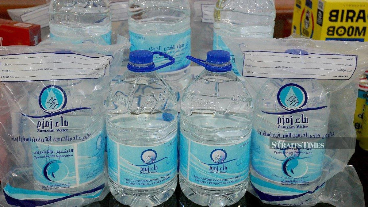 E-hailing Driver Faces Heavy Fine Over Illegal Zam-zam Water Import