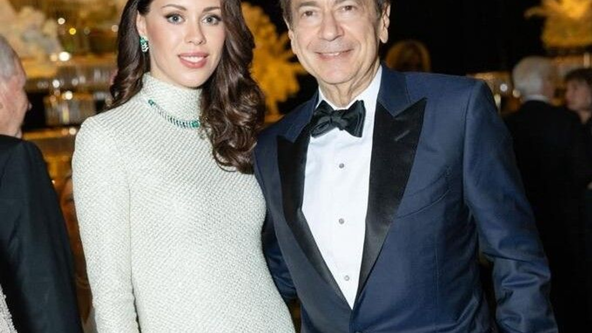 Billionaire John Paulson to Marry Young Fiancée in Monaco After Costly Divorce