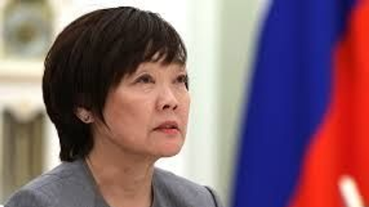 Akie Abe Seeks Answers About Husband's Murder, Attends Shooter's Trial