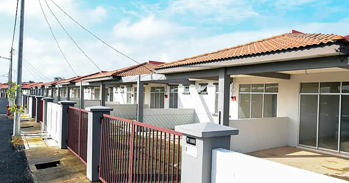 Government to Develop Low-Rent Housing Scheme for Civil Servants, Anwar Announces