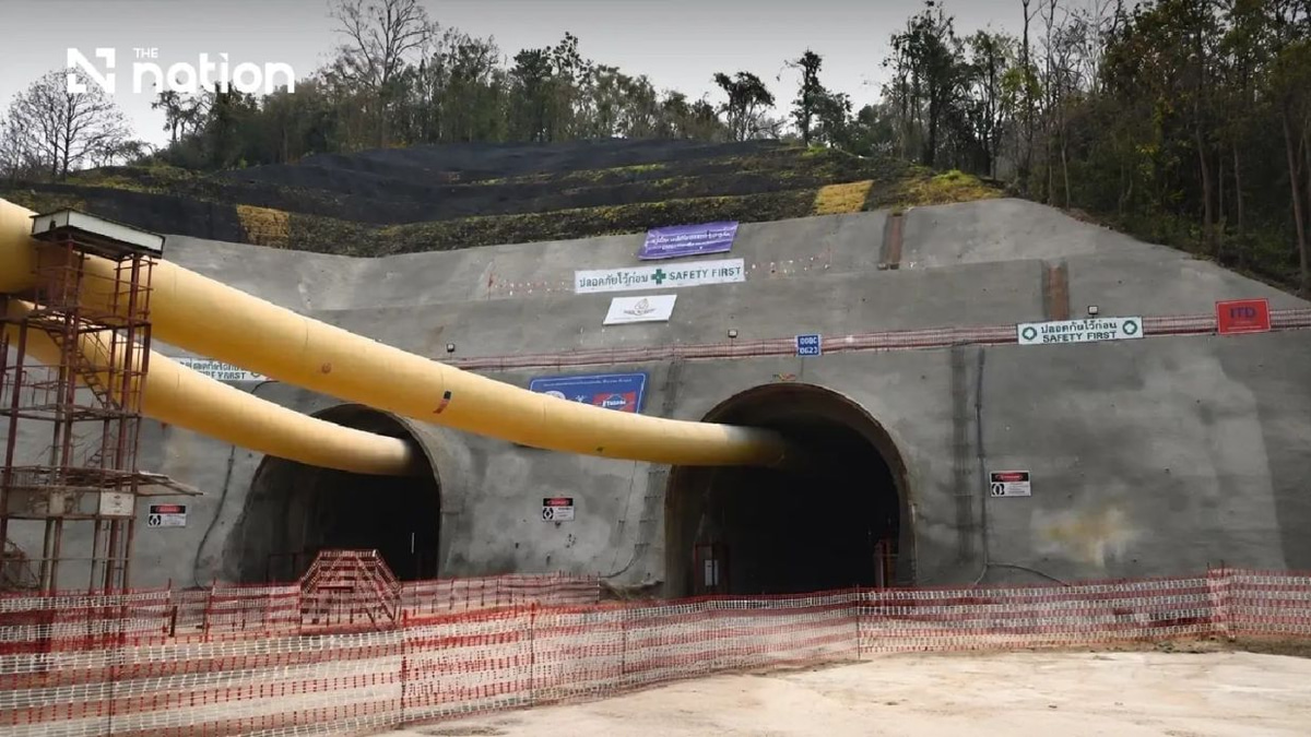 Two workers killed in scaffolding collapse at Chiang Rai railway tunnel construction site