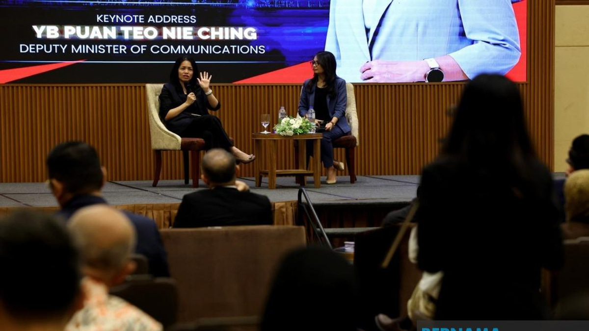 Civil Servants Must Avoid Provocative Language and Sensitive Topics, Says Deputy Minister