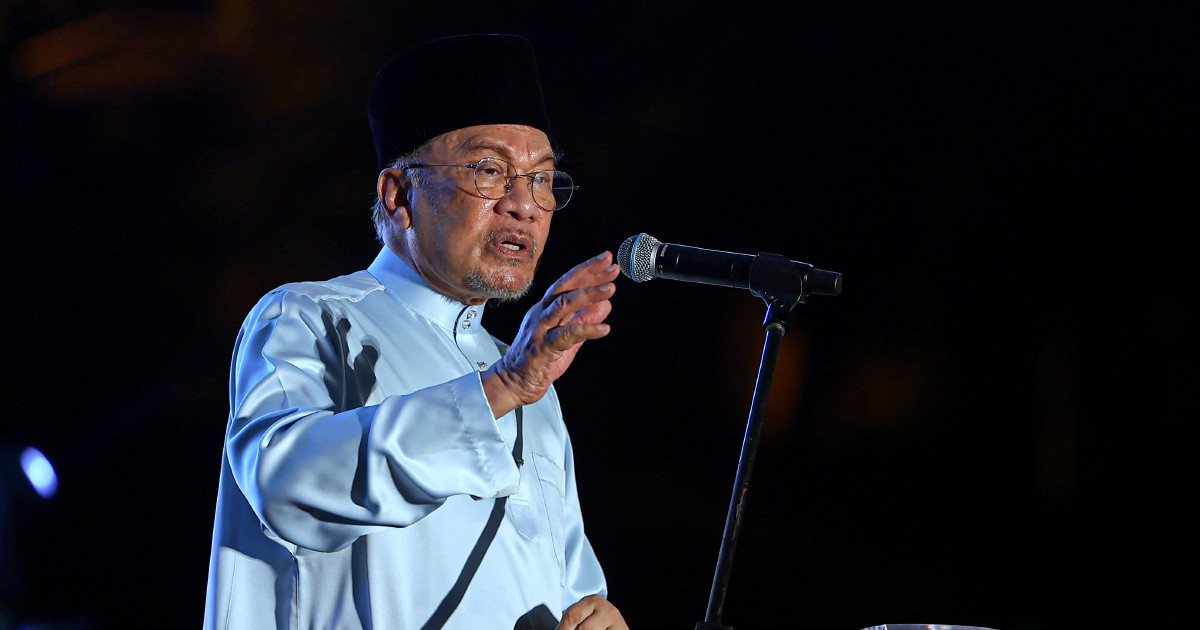 Anwar Demands Transparent Probe Into TH Scandal, Pledges No Immunity for Wrongdoers