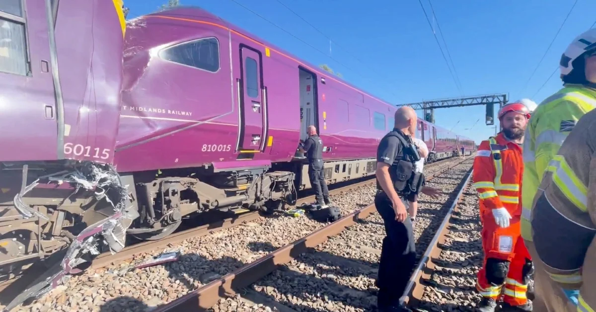 One dead, dozens critically hurt after UK trains collide near London