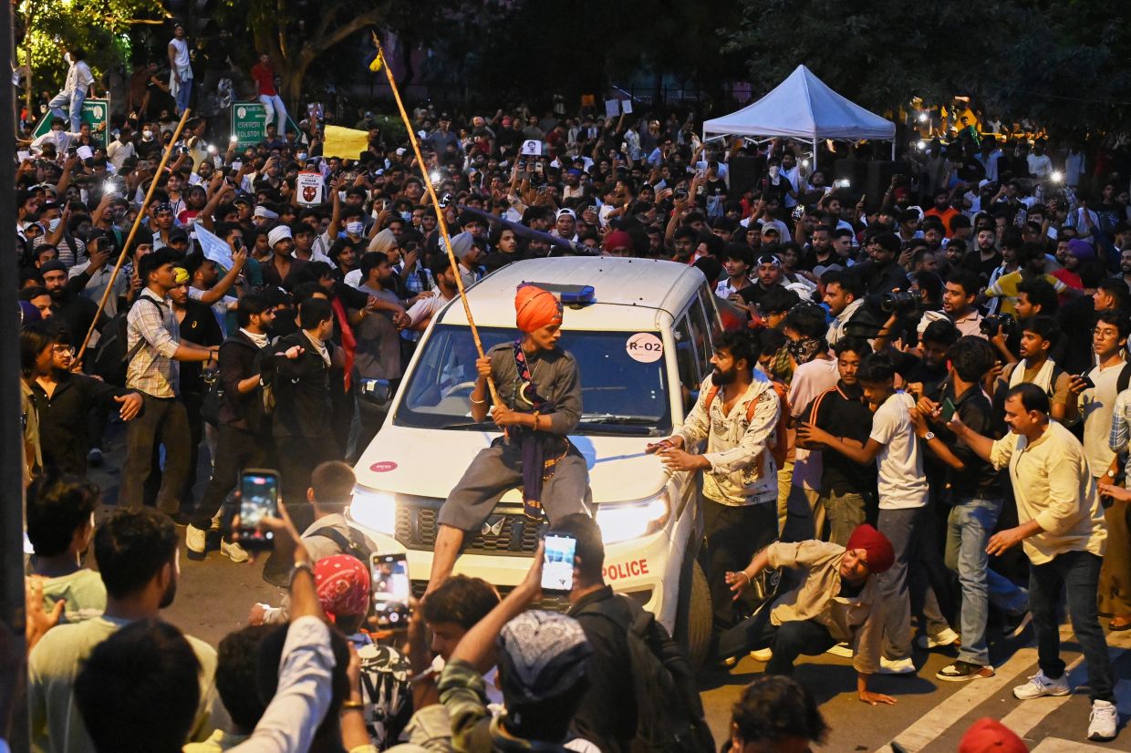 Modi Faces Rare Protest Challenge as Student Anger Over Exam Fraud Spreads Across India