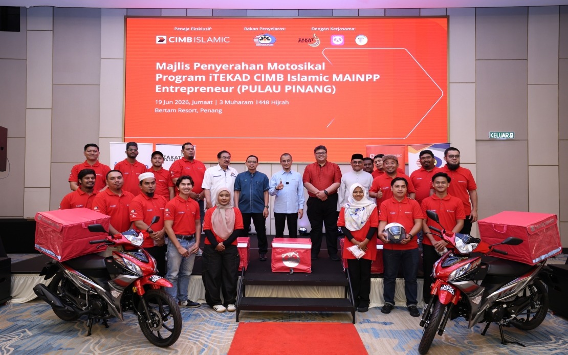 CIMB Islamic, MAINPP Give 20 Entrepreneurs Motorcycles to Boost Livelihoods