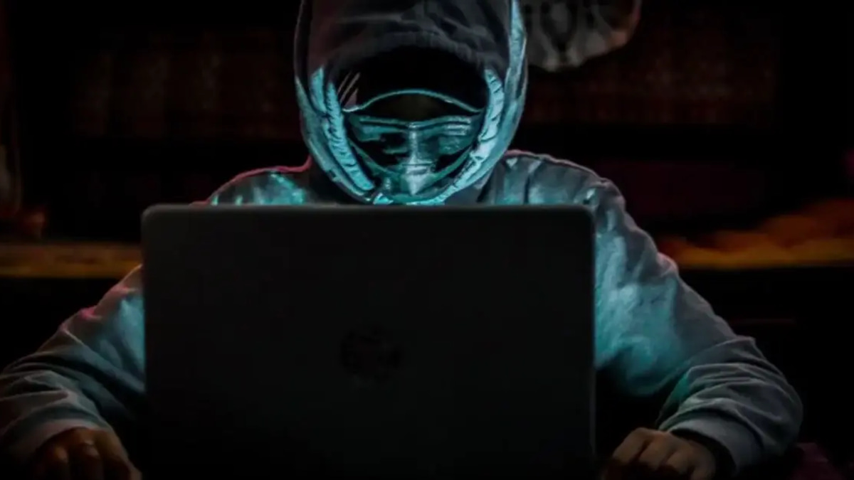 Malaysia's New Cybercrimes Bill Grants Authorities Broad Powers to Access Internet Data
