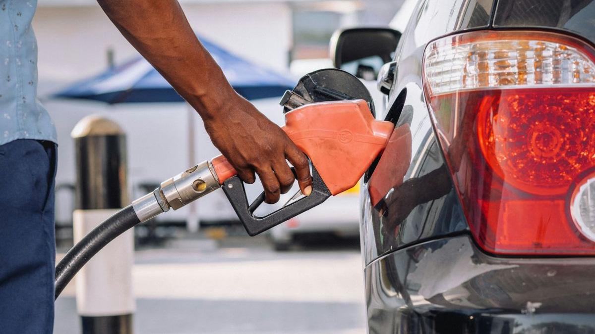 US fuel retailers face lawsuit over alleged AI price-fixing scheme in California
