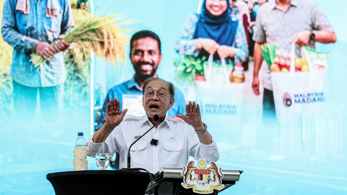 Malaysia to Raise Annual Neighbourhood Watch Funding to RM10,000 Per Area