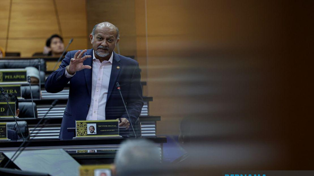Malaysia's AI Governance Bill to Lock in Human Accountability, Says Gobind