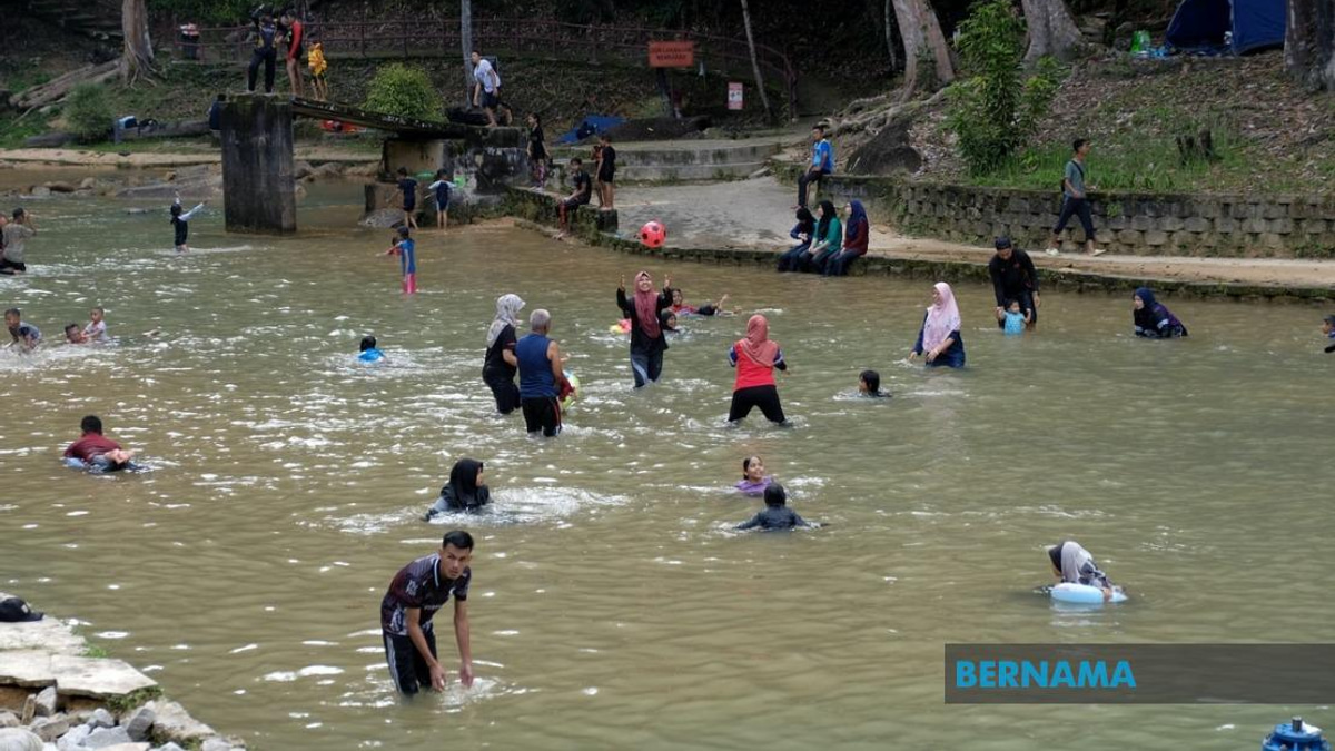 Health Authorities Investigate Gastroenteritis Claims at Bentong River Site