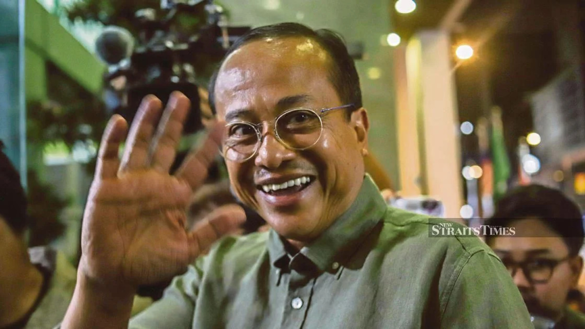 Hamzah Zainudin's Opposition Leader Status Remains in Limbo as PN Silent on Reappointment
