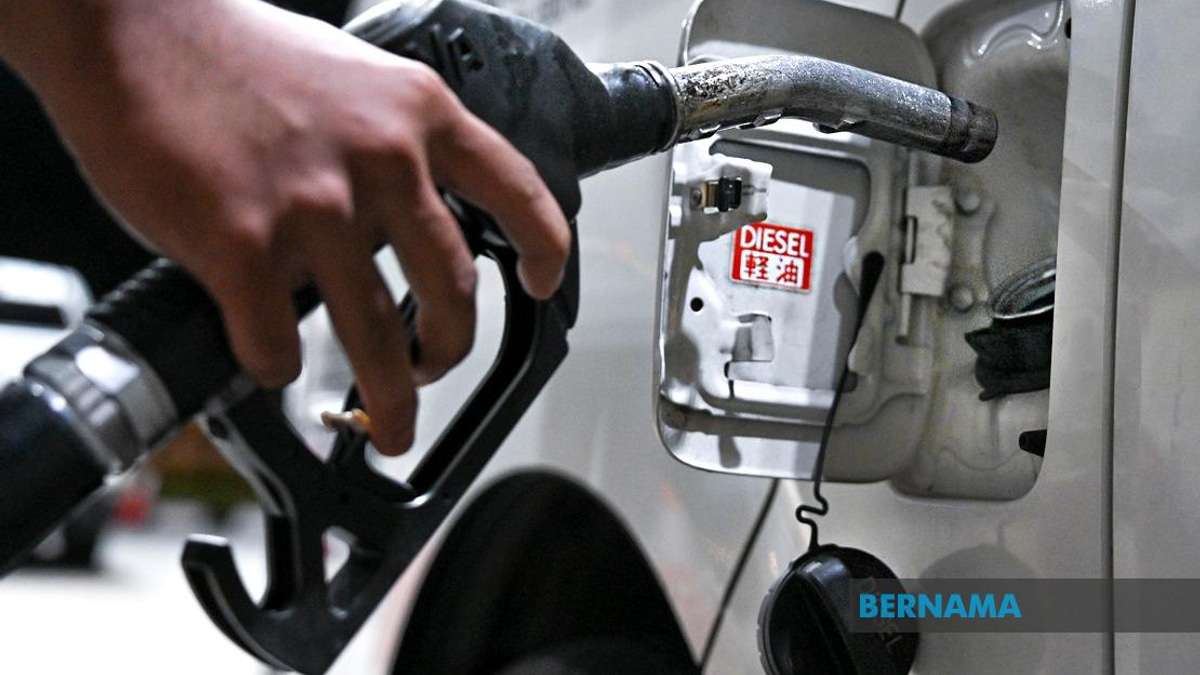 Government Cuts Subsidised Diesel to RM2.10 Per Litre from July, Targeting Relief for Working Malaysians