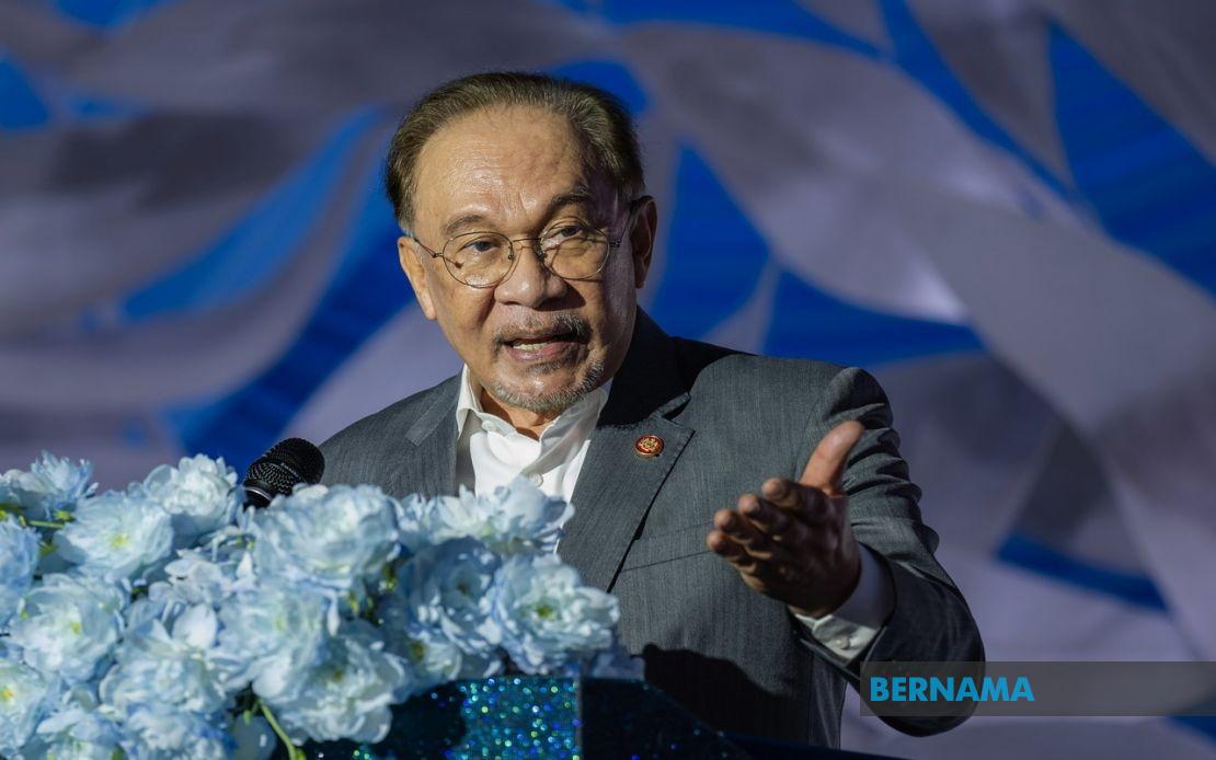 Malaysia to Immediately Deport Any Israelis Found in Country, Says PM Anwar