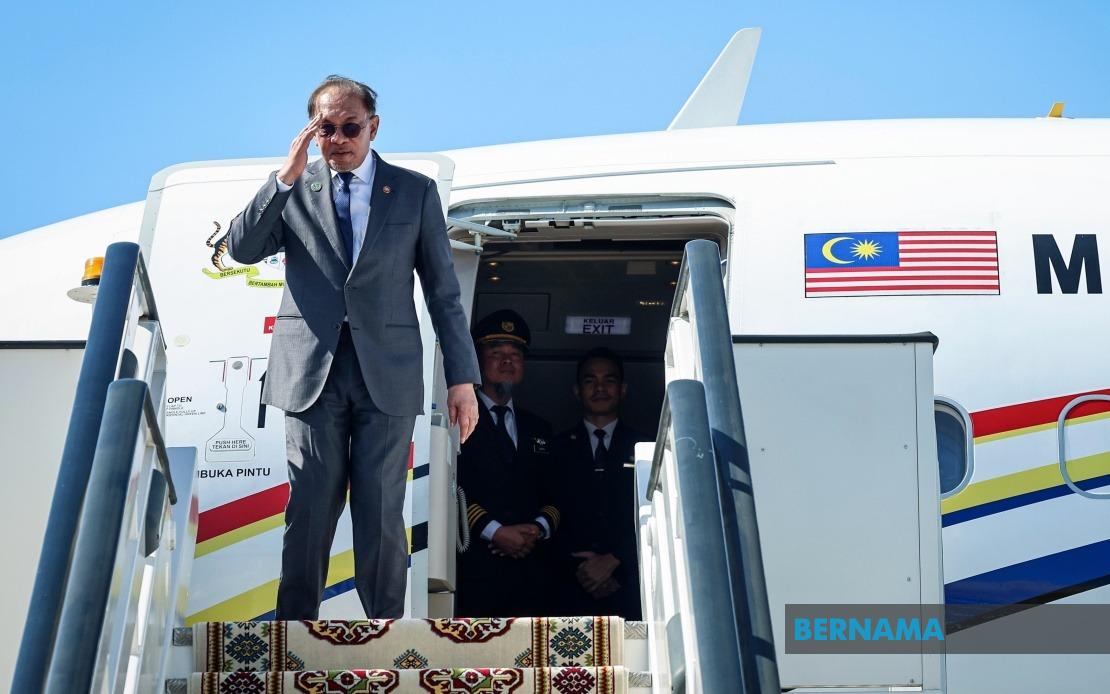 Anwar Concludes Turkmenistan Trip, Heads to Penang for Industrial Openings and Media Awards