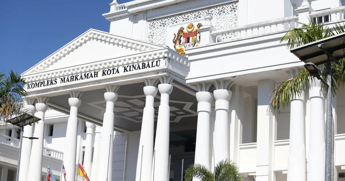 Handwriting Expert Maintains Testimony on Zara Mahathir Journal Documents