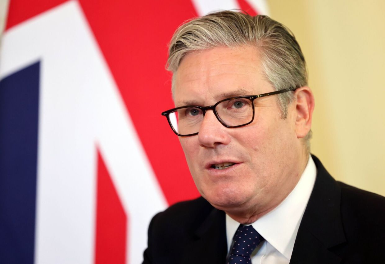 UK Prime Minister Starmer to impose strict social media ban for under-16s