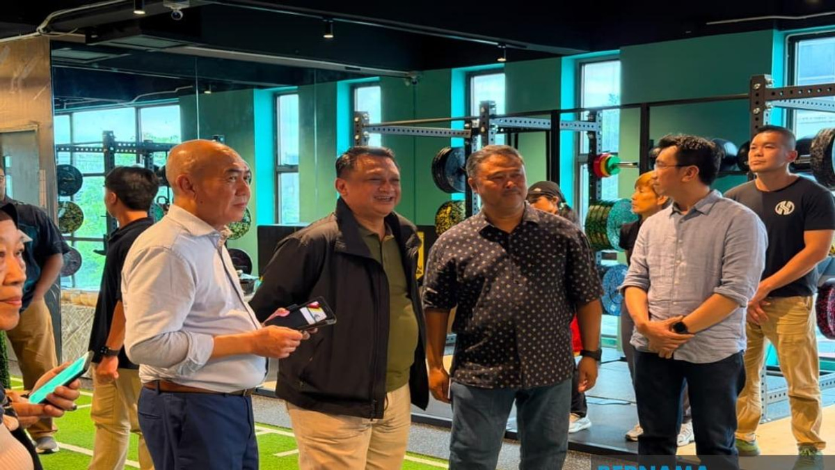 Strength Training Crucial for Preventing Falls in Malaysian Elderly, Says FitLab Founder